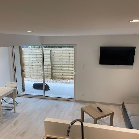 Joli Logement Au Pied Des Alpilles Eyguières Exteriér fotografie