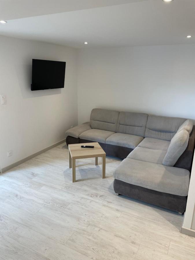 Joli Logement Au Pied Des Alpilles Eyguières Exteriér fotografie