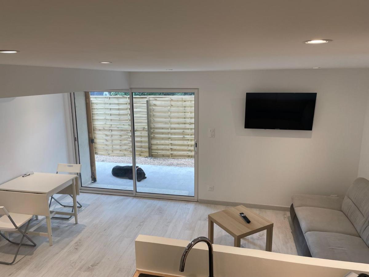 Joli Logement Au Pied Des Alpilles Eyguières Exteriér fotografie